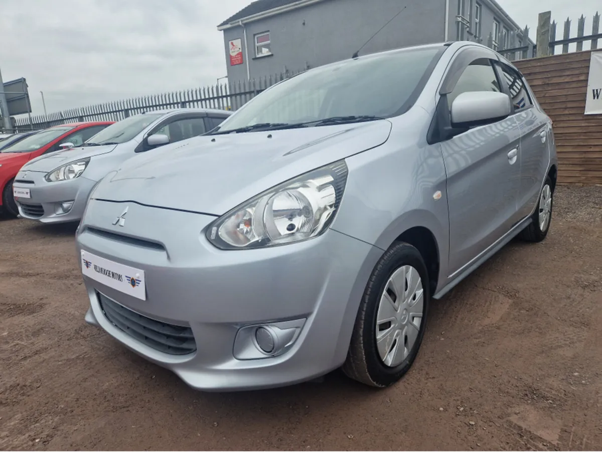 Mitsubishi Mirage DBA-A05A 5DR AUTO - Image 4
