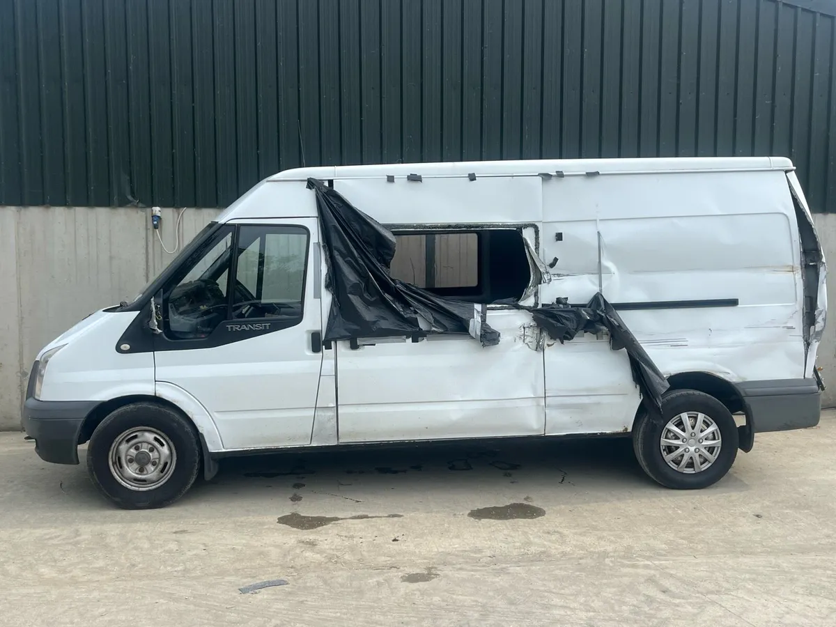 2010 Ford Transit parts - Image 4