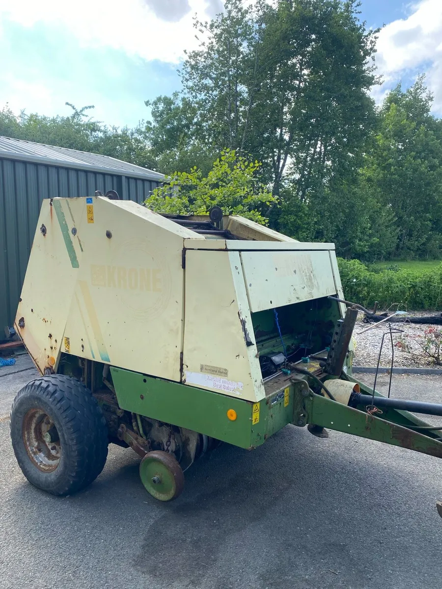 Krone 130 - Image 1
