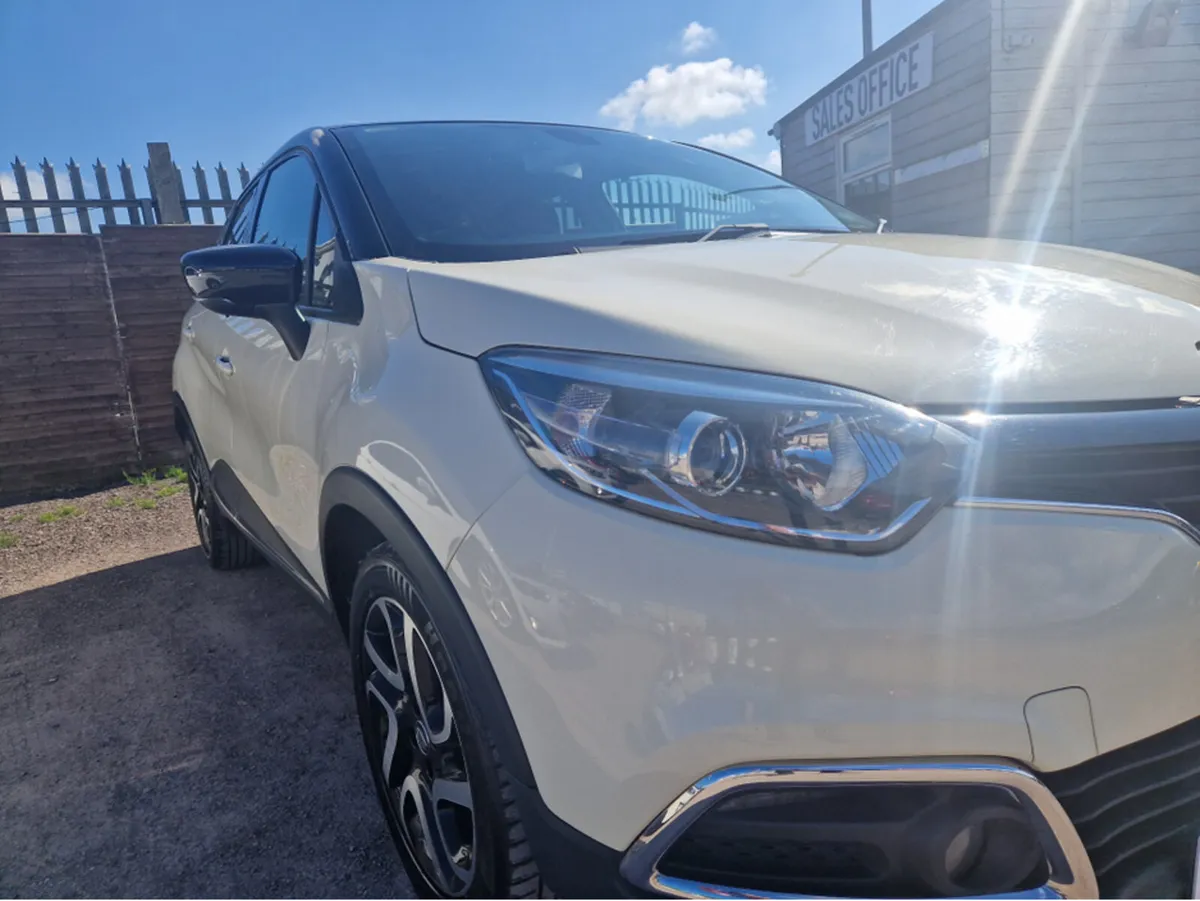 Renault Captur 1.5 DCI DYNAMIQUE S NAV 90BHP - Image 2