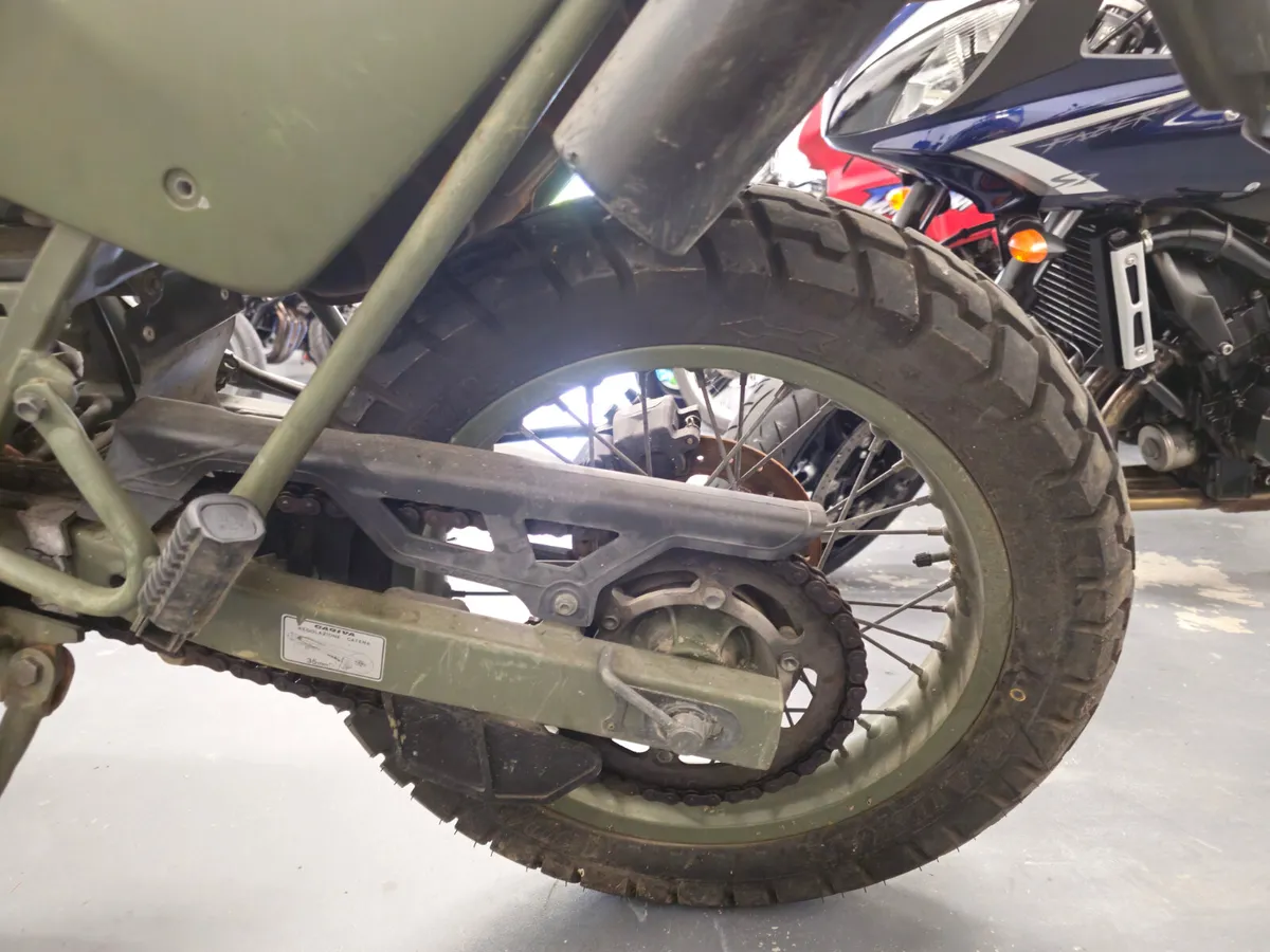 1992 Cagiva W12 - Image 4