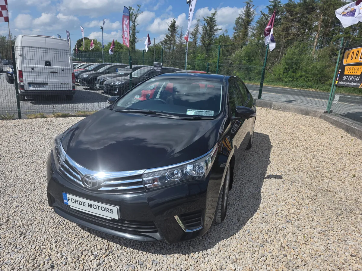 Toyota Corolla 2016 - Image 2