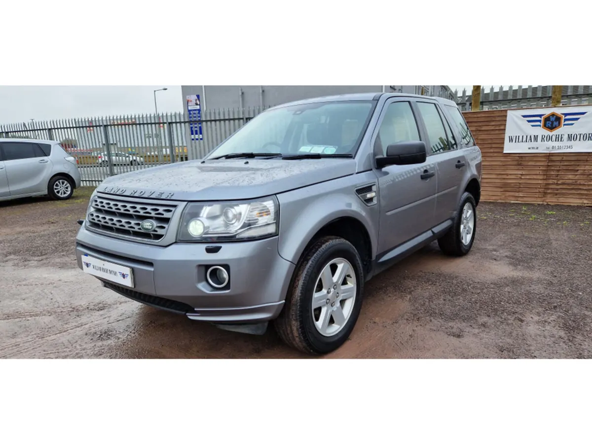 Land Rover Freelander 2.2 4WD TD4 S - L 5DR - Image 2