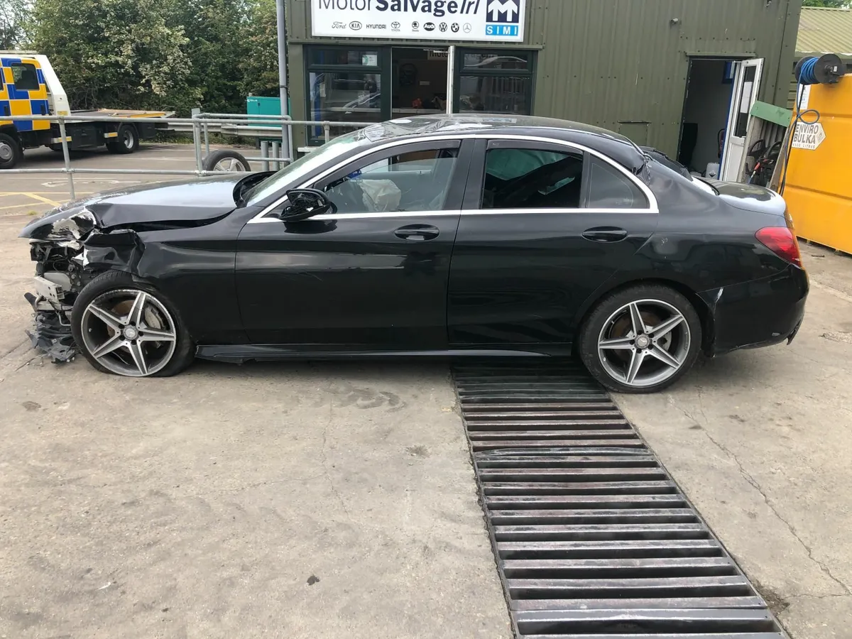 2018 MERCEDES C200 1.6 dsl (for parts only) - Image 1