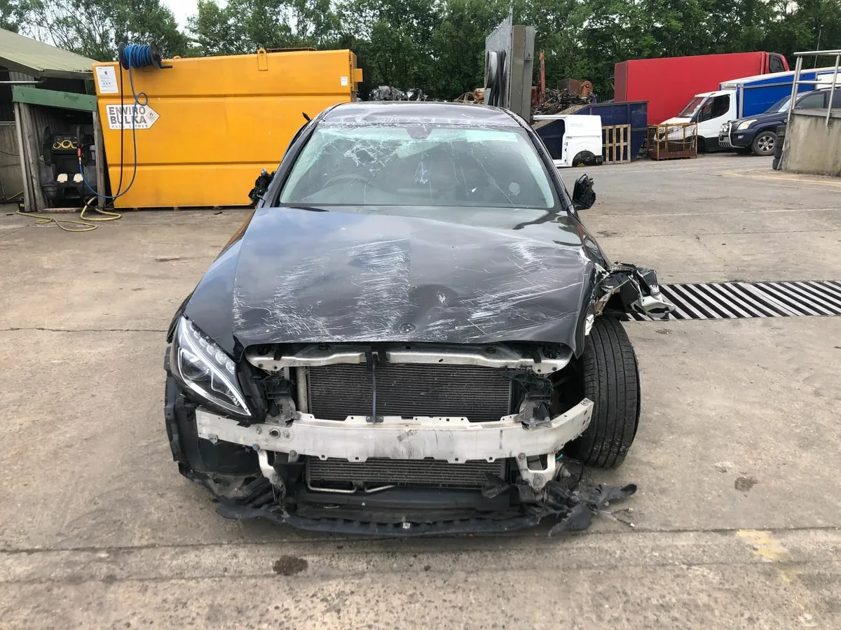 2018 MERCEDES C200 1.6 dsl (for parts only) - Image 3