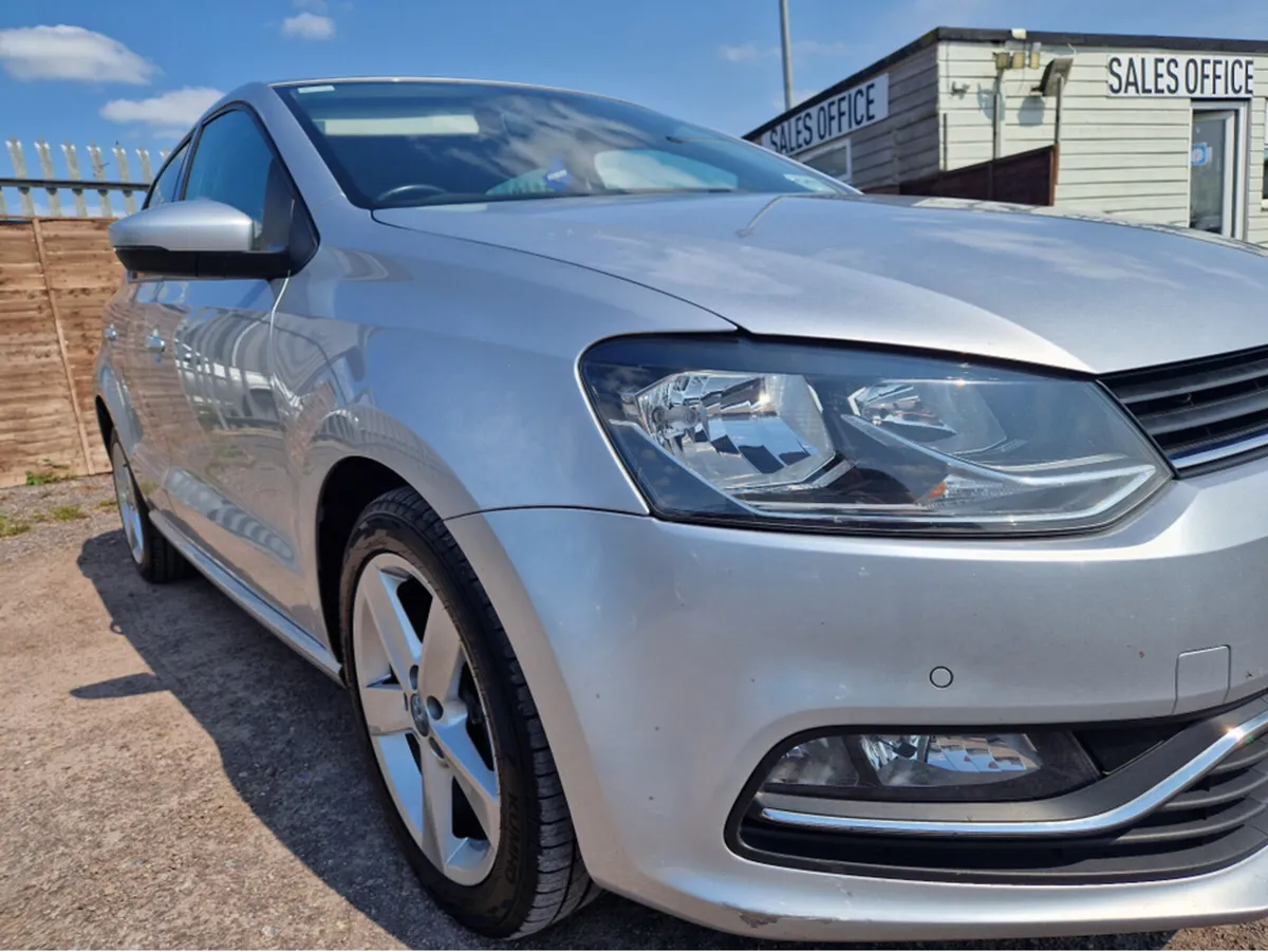 Volkswagen Polo COMFORTLINE 1.4 TDI 75HP MANUAL 5S - Image 2
