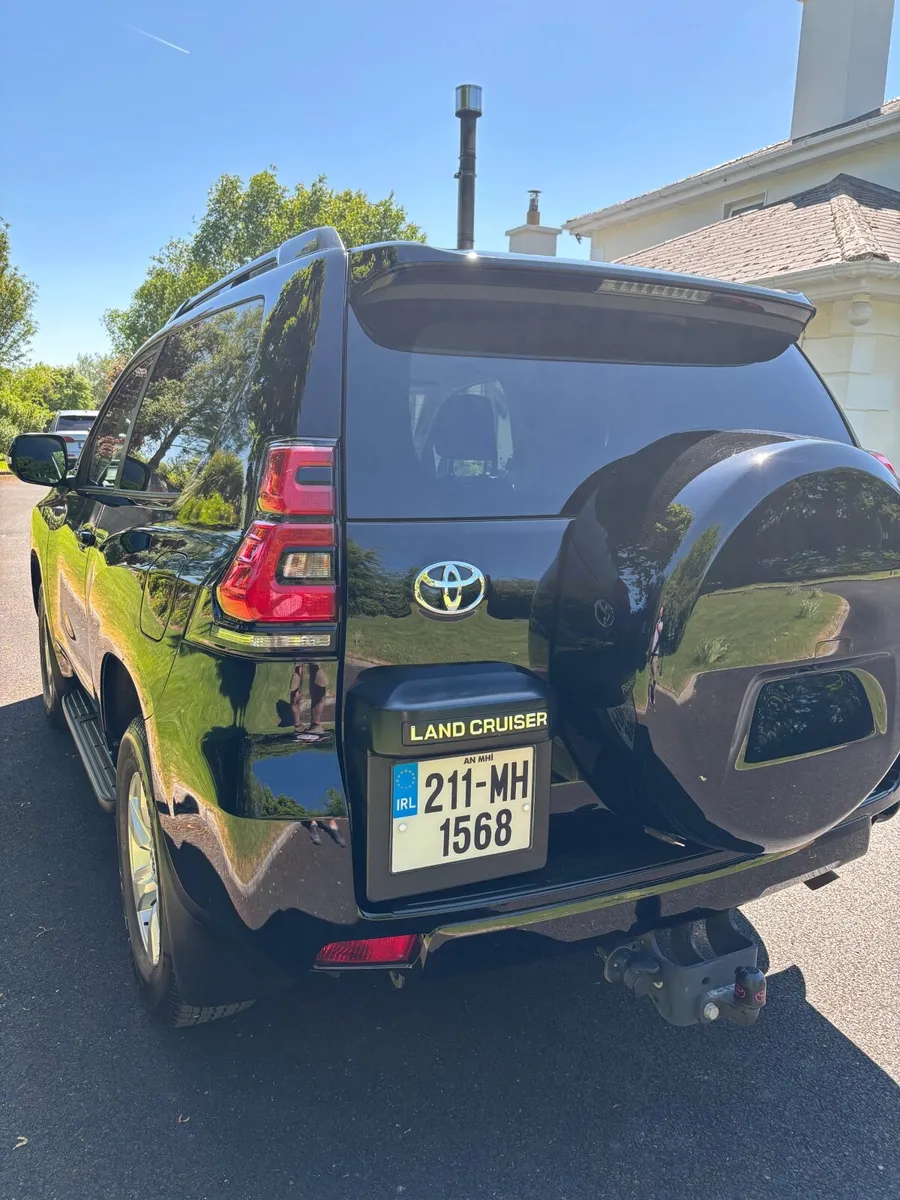 Toyota Land Cruiser 2021 - Image 3