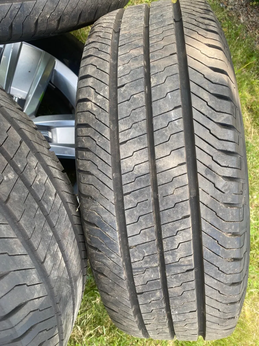 VW Transporter Davenport alloys - Image 2
