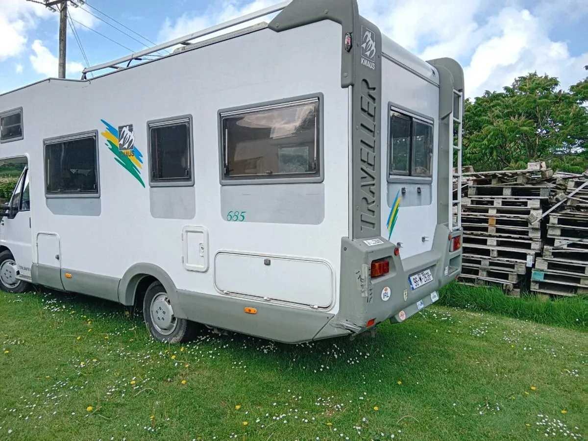 Campervan - Image 4