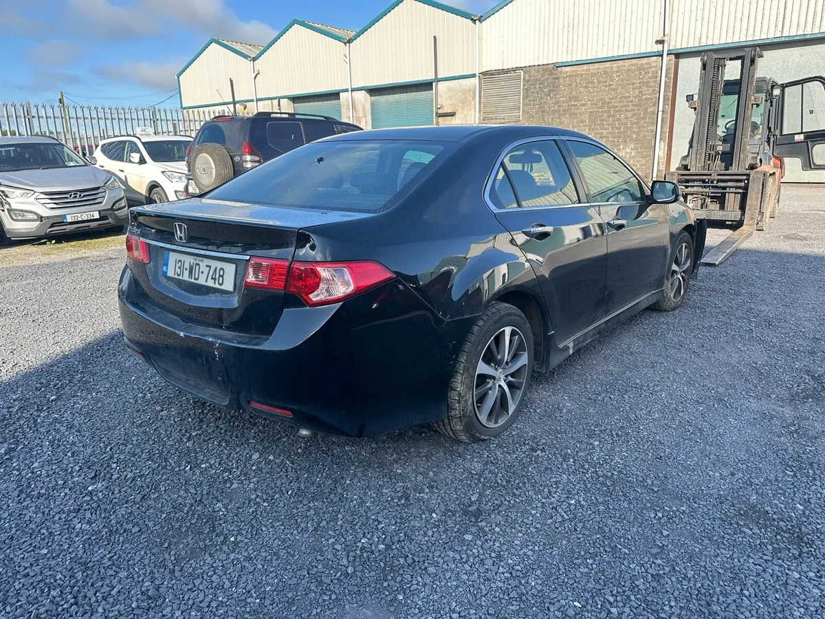 2013 Honda Accord 2.2d auto - Image 4