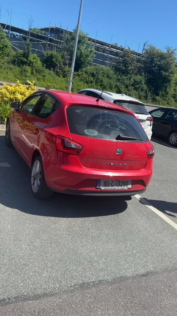 SEAT Ibiza 2016 - Image 1