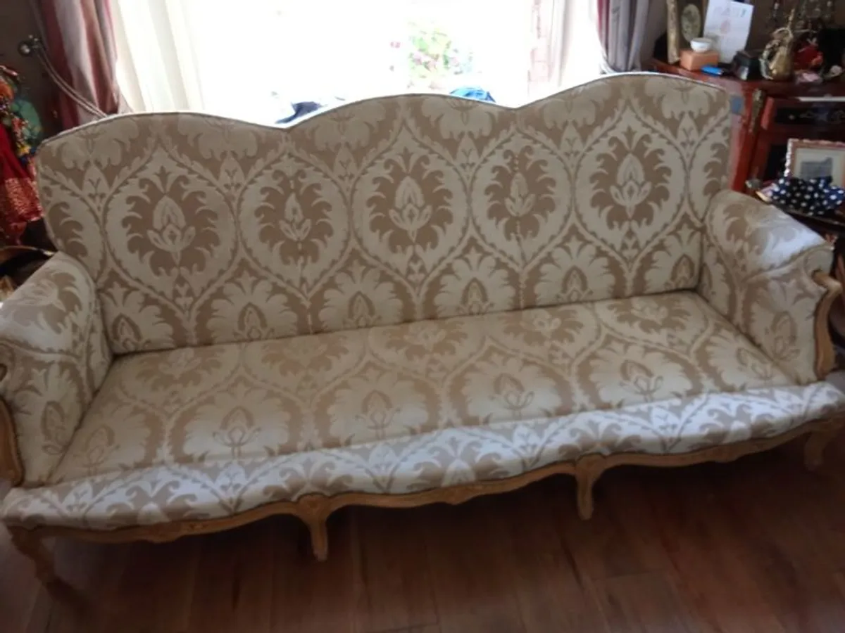 Vintage Style 3 Seater Sofa - Image 3