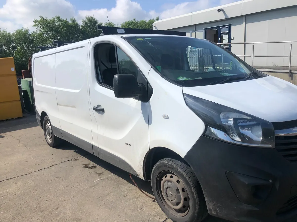 2016 OPEL VIVARO 1.6 dsl (for parts only ) - Image 4