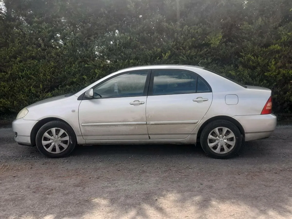 2005 Toyota Corolla 1.4 Petrol Saloon - Image 3