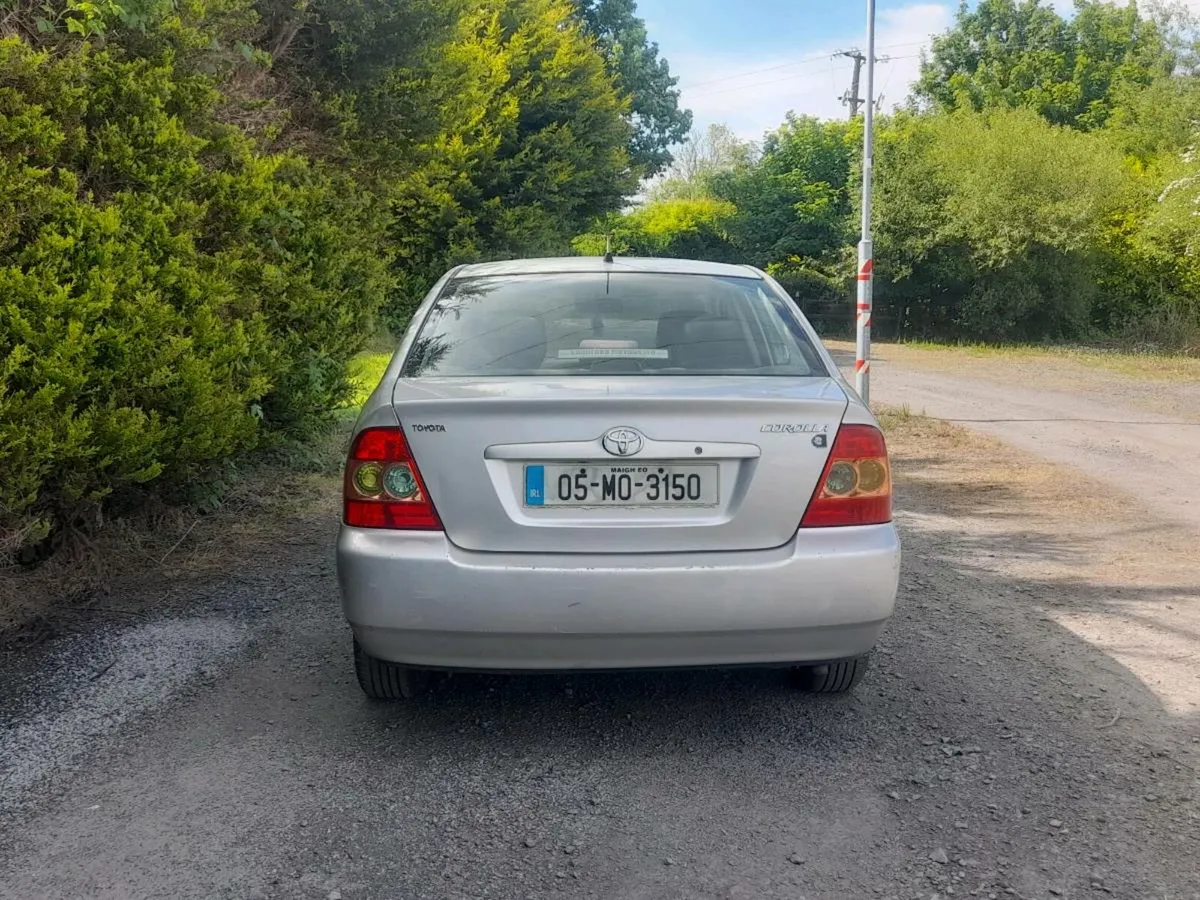 2005 Toyota Corolla 1.4 Petrol Saloon - Image 4