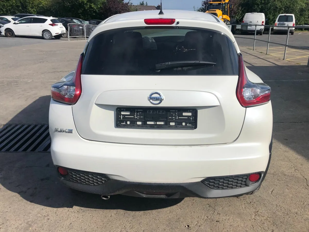 2017 NISSAN JUKE AUTO 1.6 petrol (for parts only) - Image 2