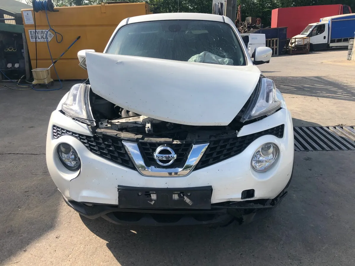 2017 NISSAN JUKE AUTO 1.6 petrol (for parts only) - Image 3
