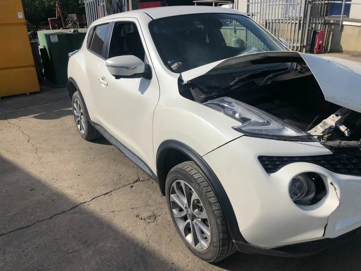 2017 NISSAN JUKE AUTO 1.6 petrol (for parts only) - Image 4