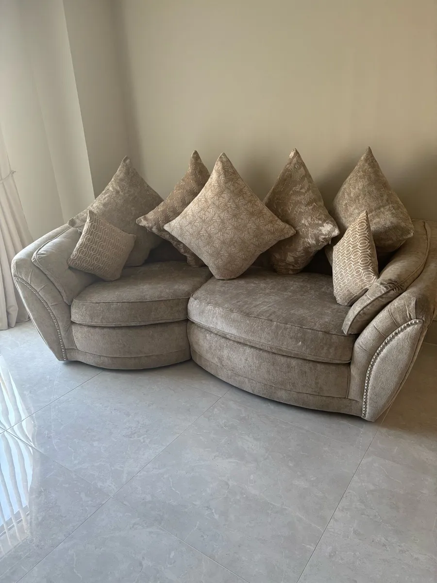 Sofas - Image 3