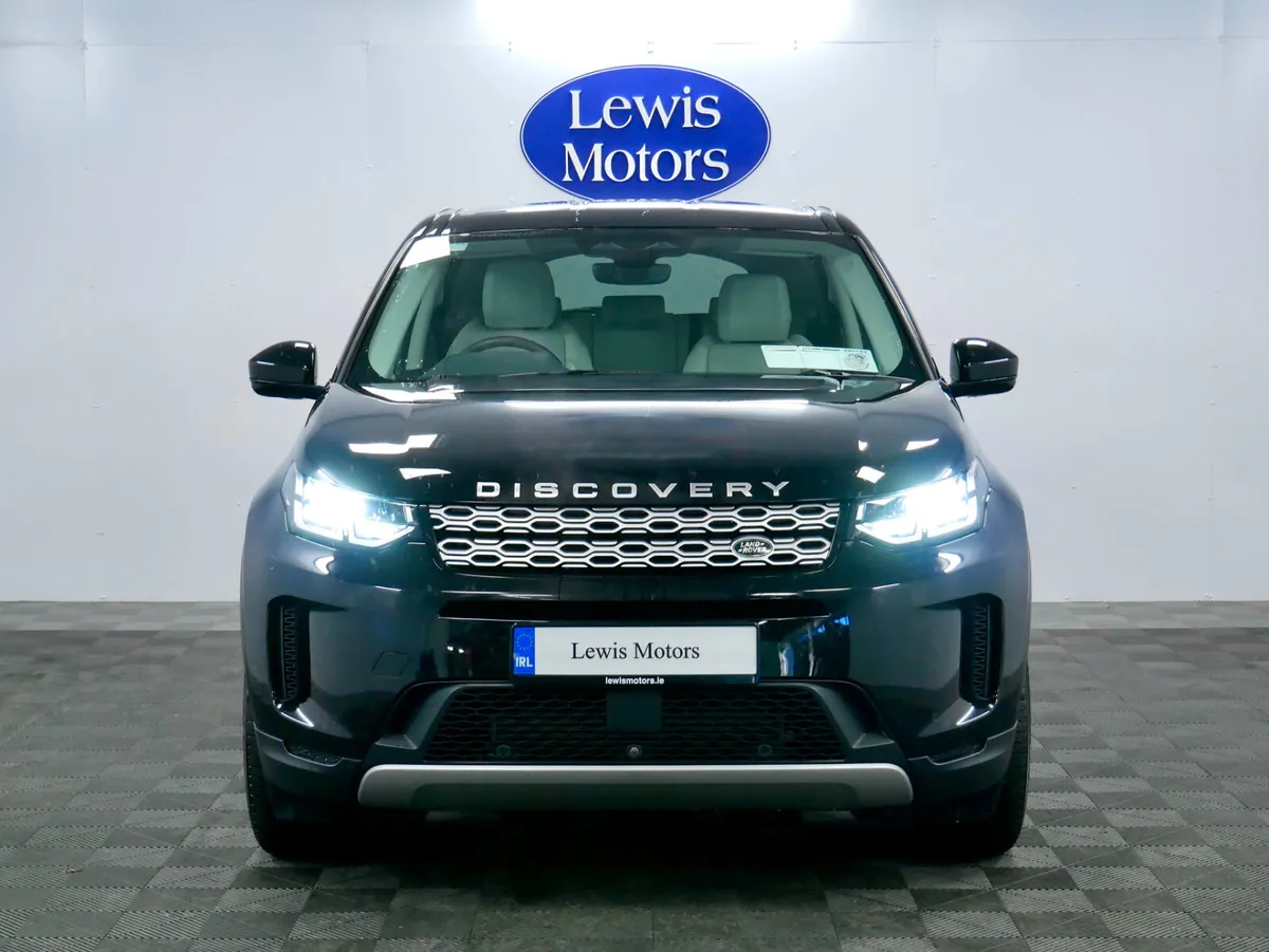 2021 Land Rover Discovery Sport P300e S - Image 3