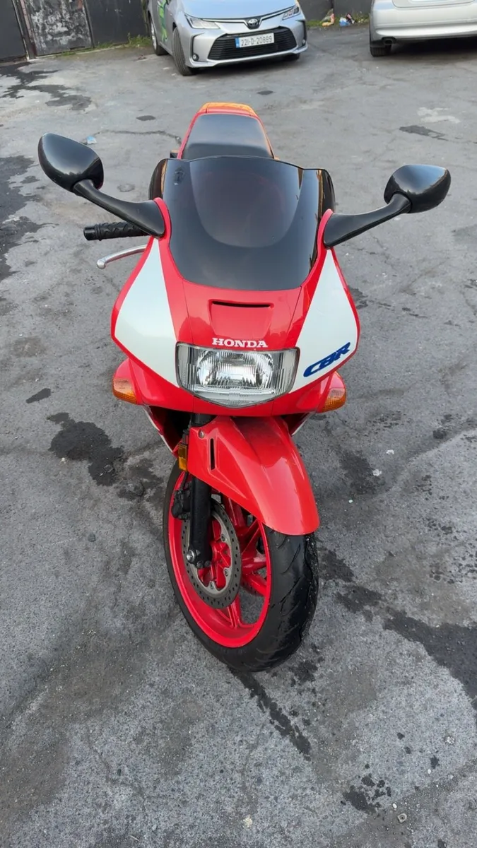 Mint cbr 600 for sale - Image 2