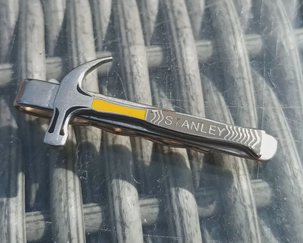 Vintage tie slider as Stanley hammer freepost D18 - Image 1