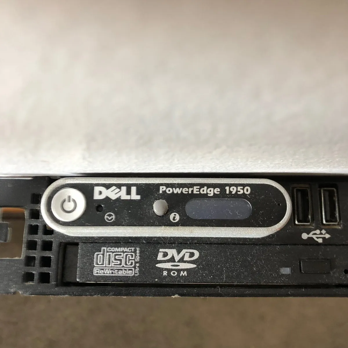 2 Dell Poweredge 1950 Servers - Image 2