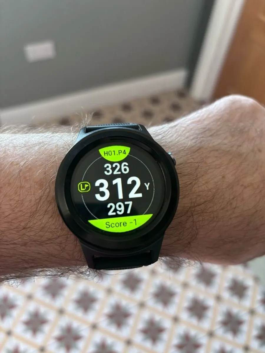Golf Watch - Golf Buddy W11 GPS - Image 1