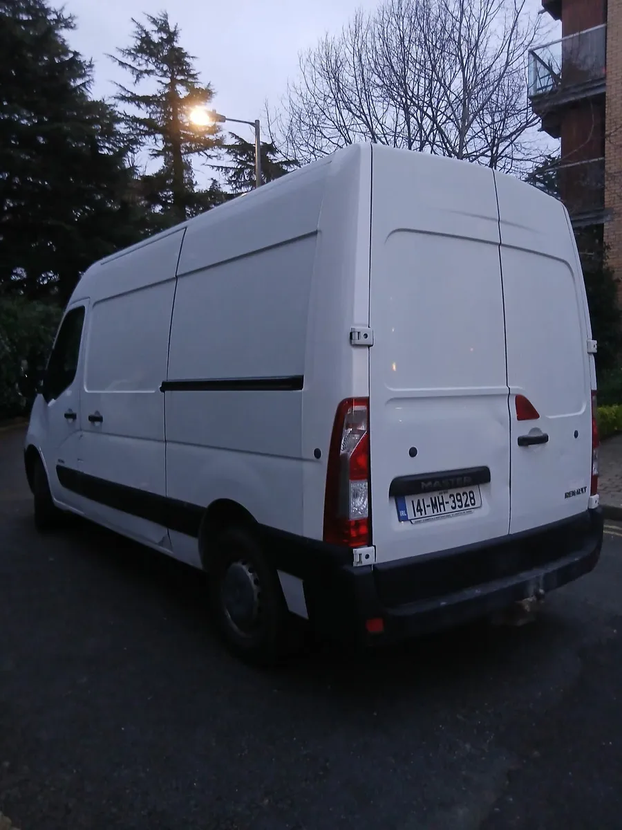 Renault Master 2014 - Image 2