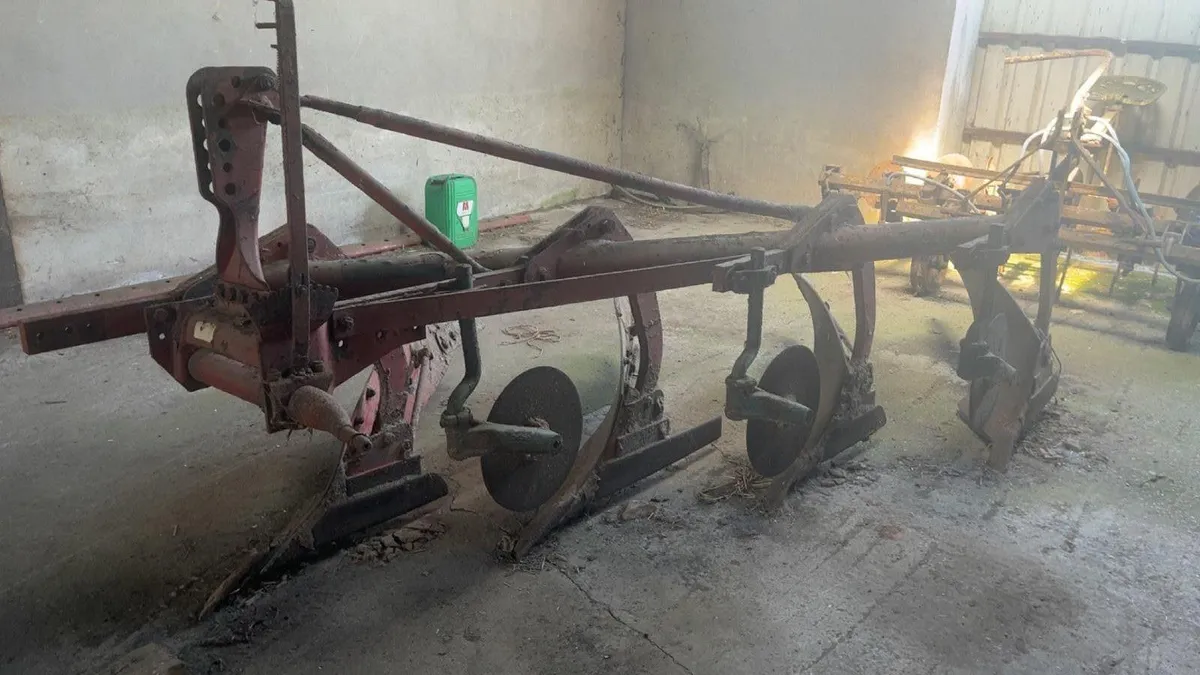 Kverneland Plough - Image 2