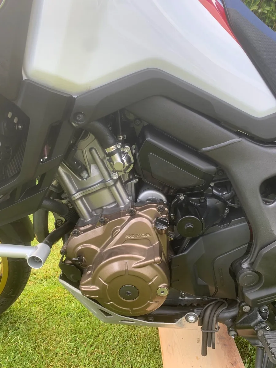 2017 Honda Africa Twin DTC - Image 2