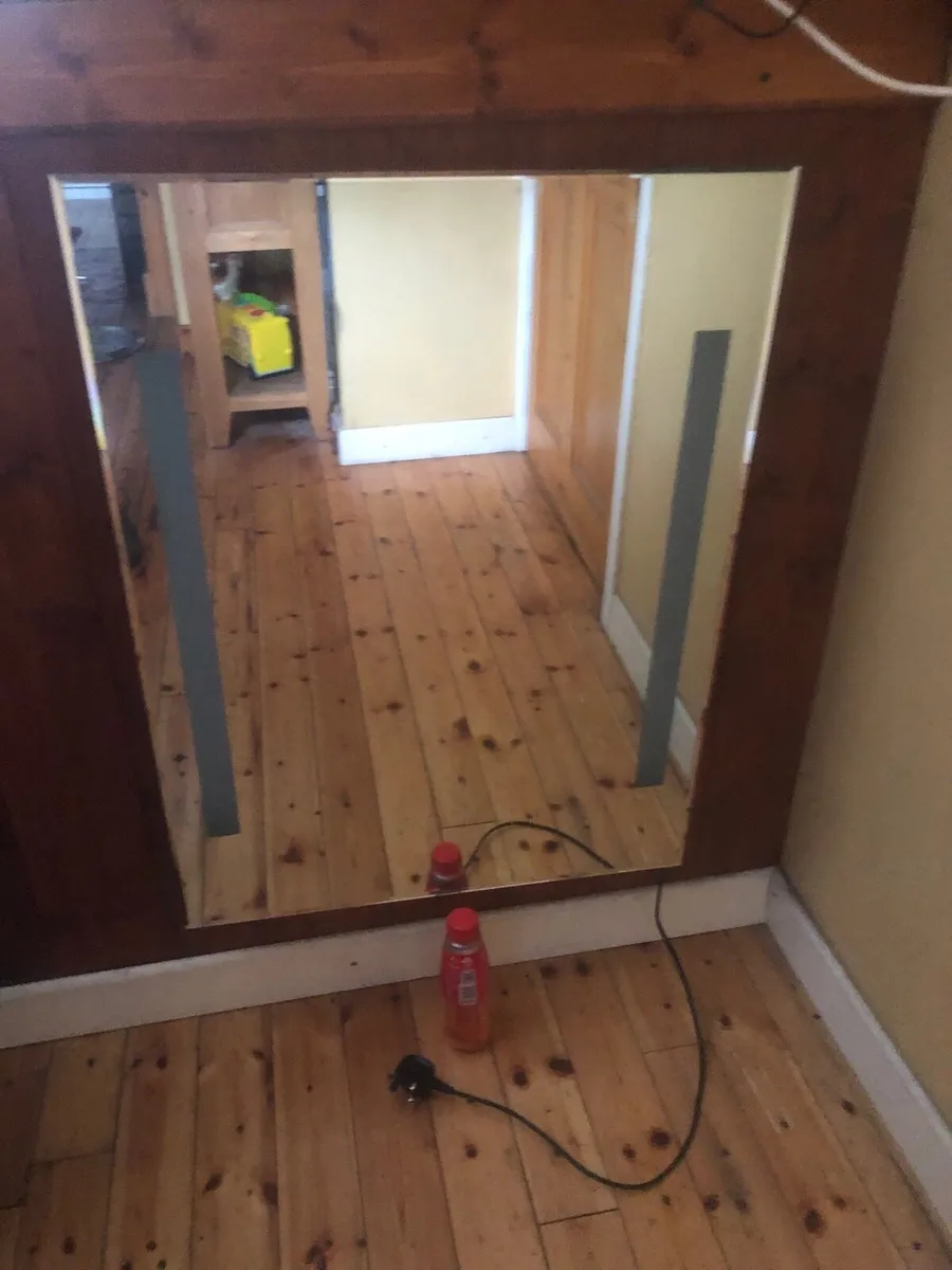 LED mirror - Image 1
