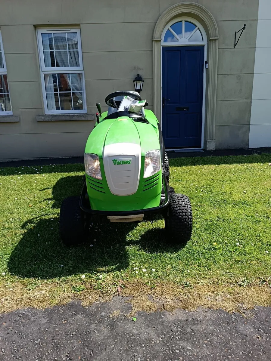 Viking ride on lawnmower - Image 3
