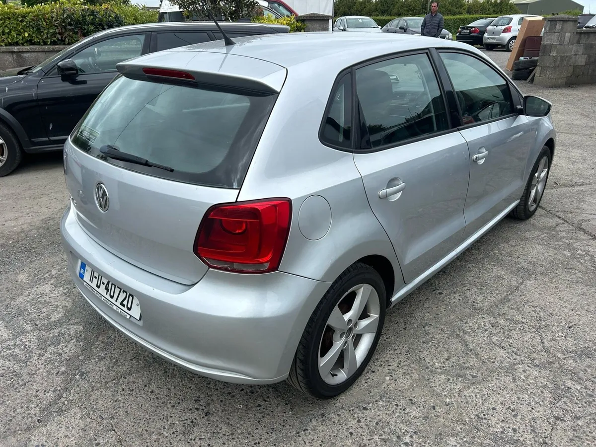2011 Volkswagen polo - Image 4