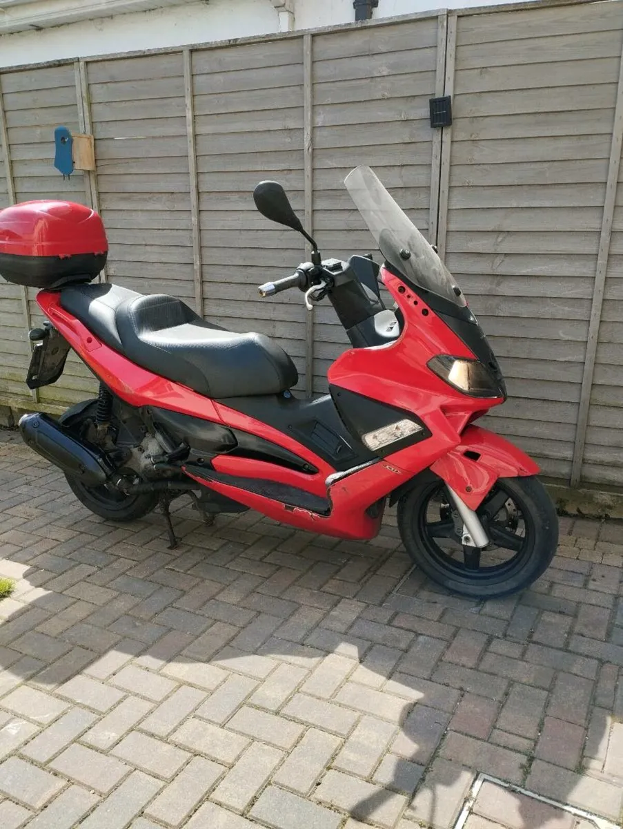 Gilera nexus 250 - Image 1