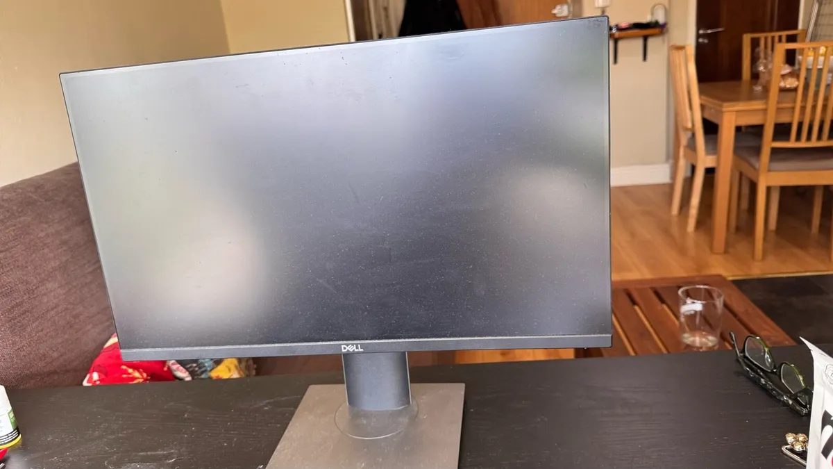 Monitor Dell 23”