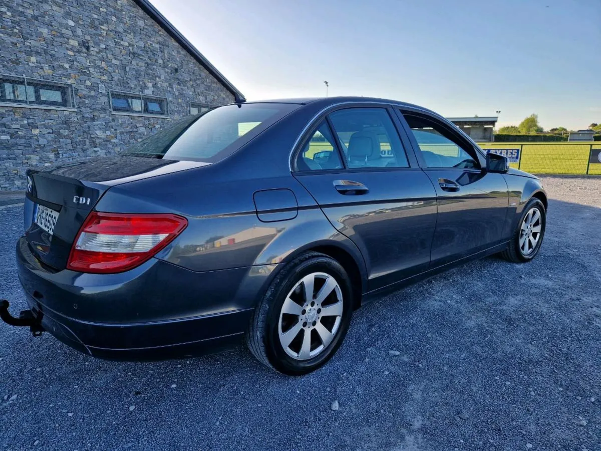 2010 Mercedes C200cdi Auto Low mils Nctd - Image 4