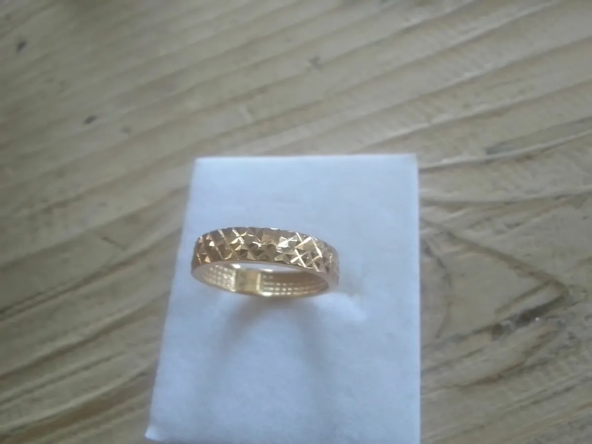 STERLING SILVER /GOLD VINTAGE BAND RING SIZE N - Image 1