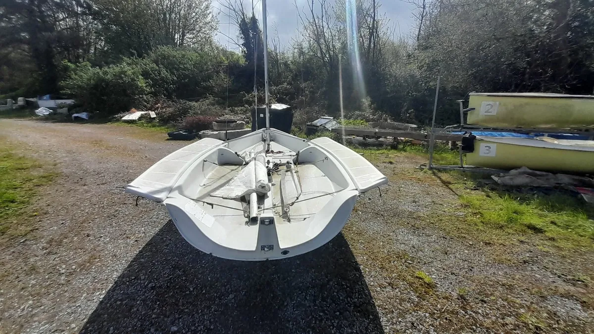 ISO sailing dinghy - Image 3