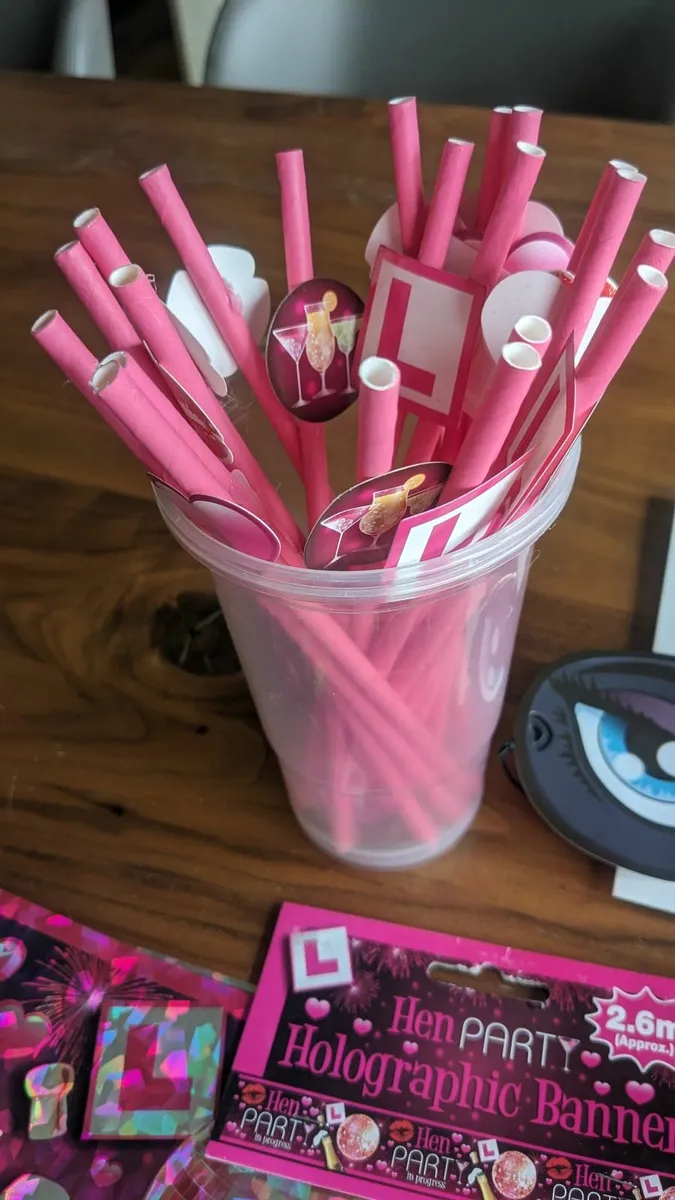 Party accessories - Image 4