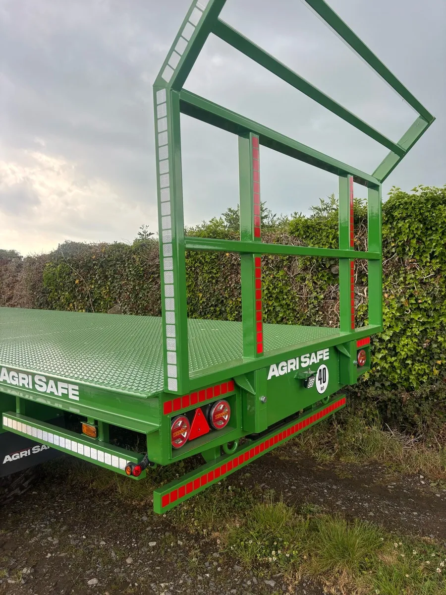 BALE Trailer. - Image 3