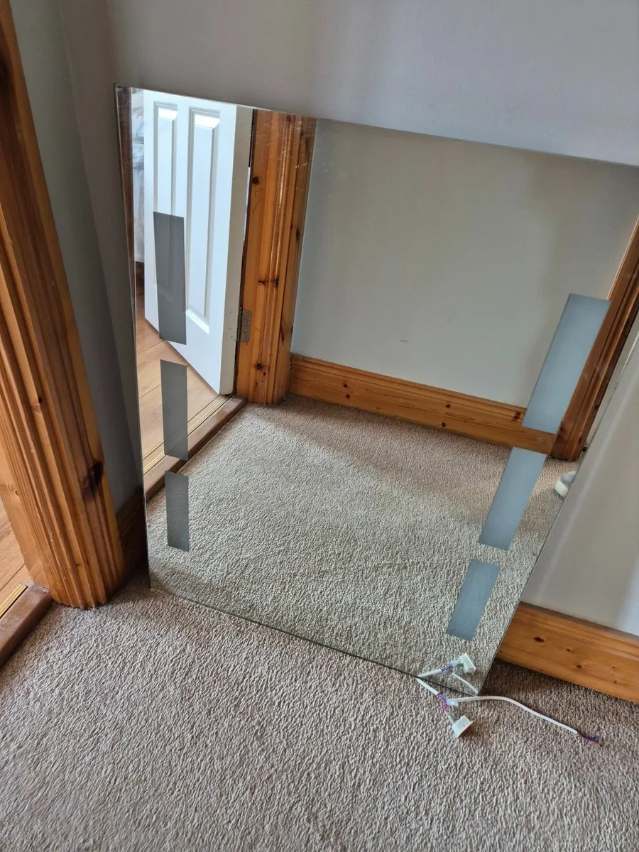 Bathroom Led Mirror - Image 2