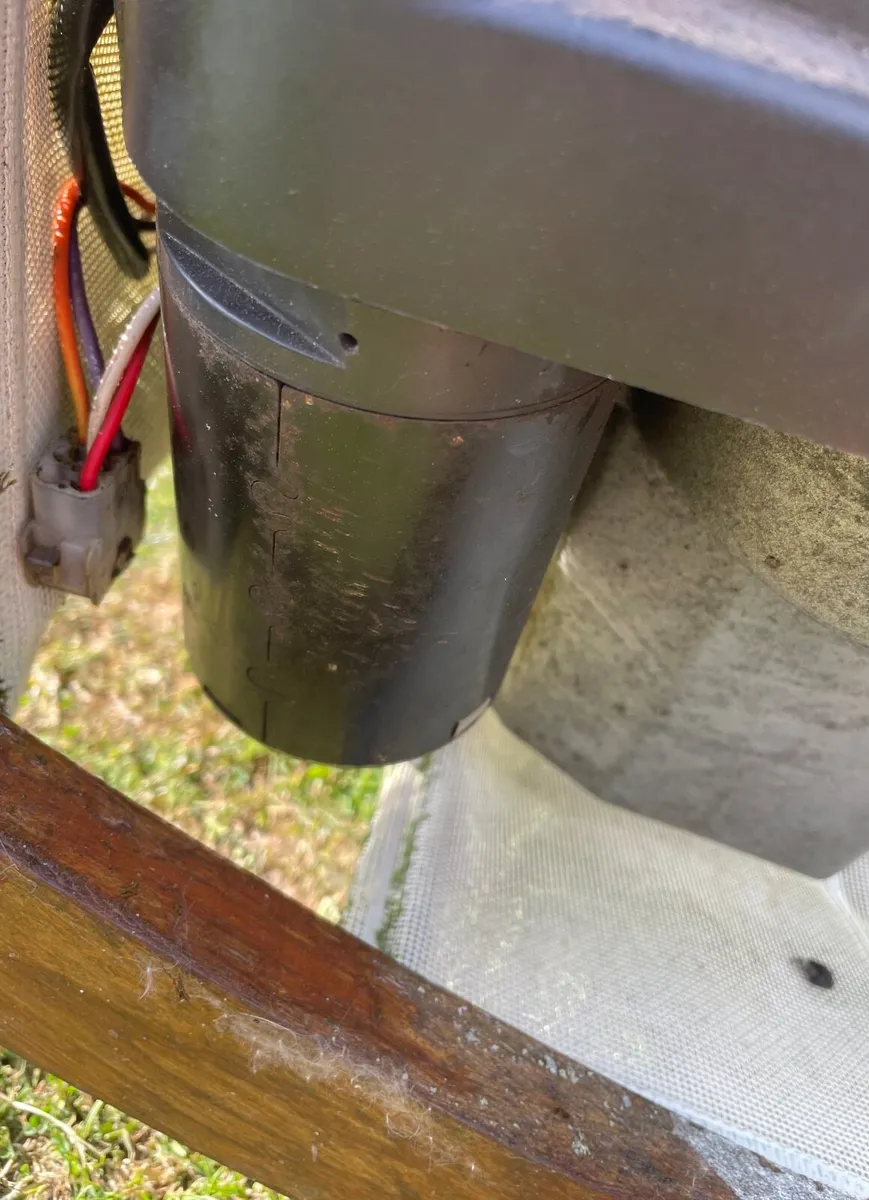 Ride On Lawnmower Engine - Image 2