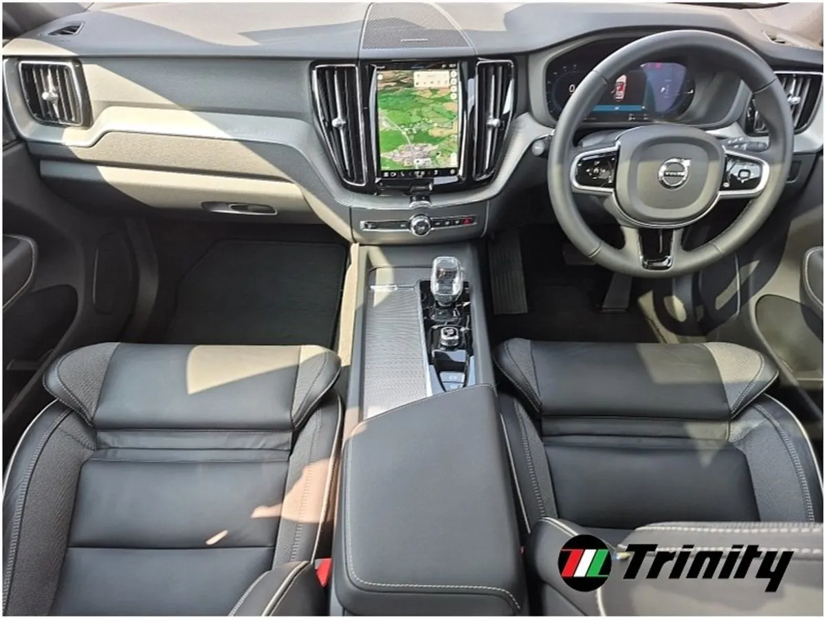 Volvo XC60 Xc60 Plus Black EDT T6 AWD Phev Trinit - Image 2