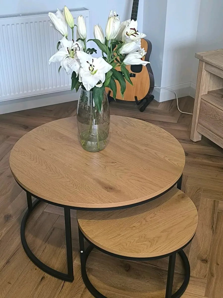 Nest of Round Coffee Tables - Image 1