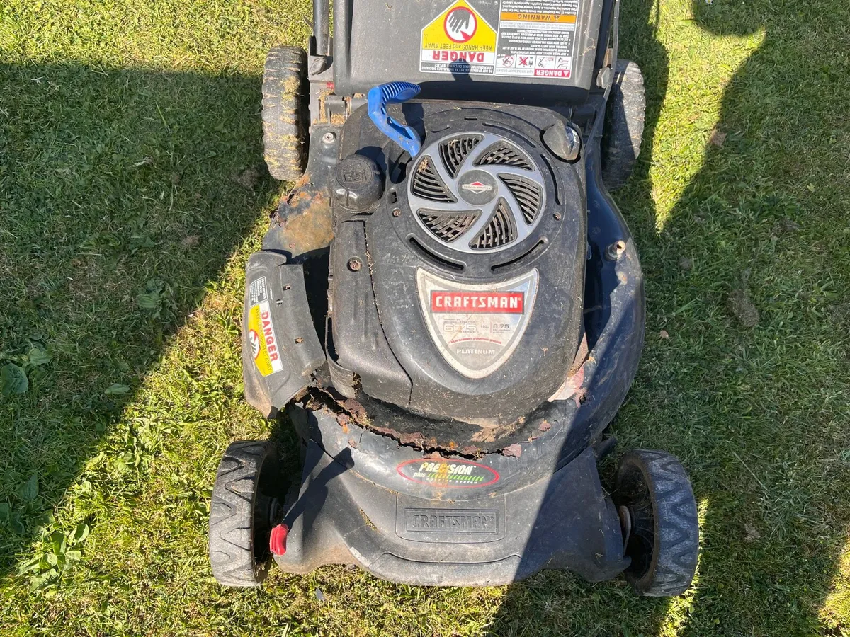 Lawnmower - Free - Image 1