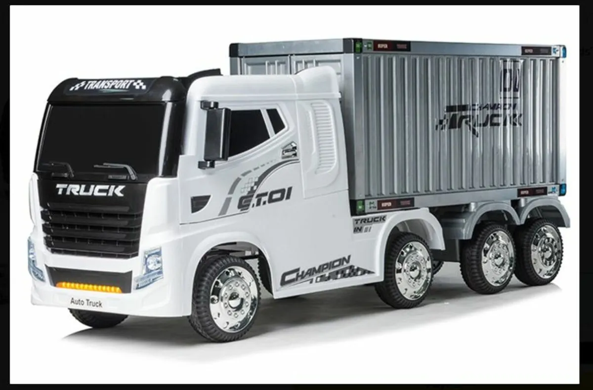 White R/C Four Motor Artic Truck & Trailer – 12V K - Image 2