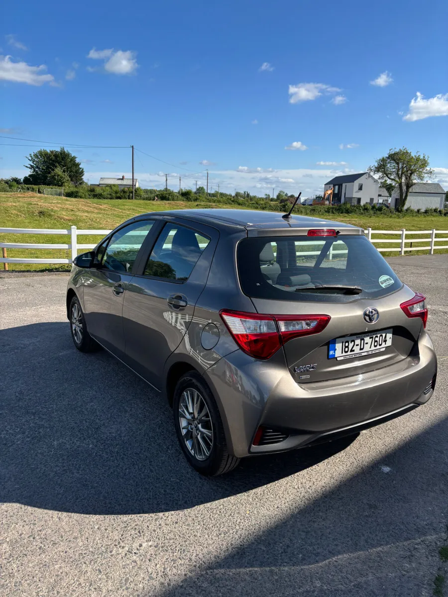 Toyota Yaris 2018 - Image 4