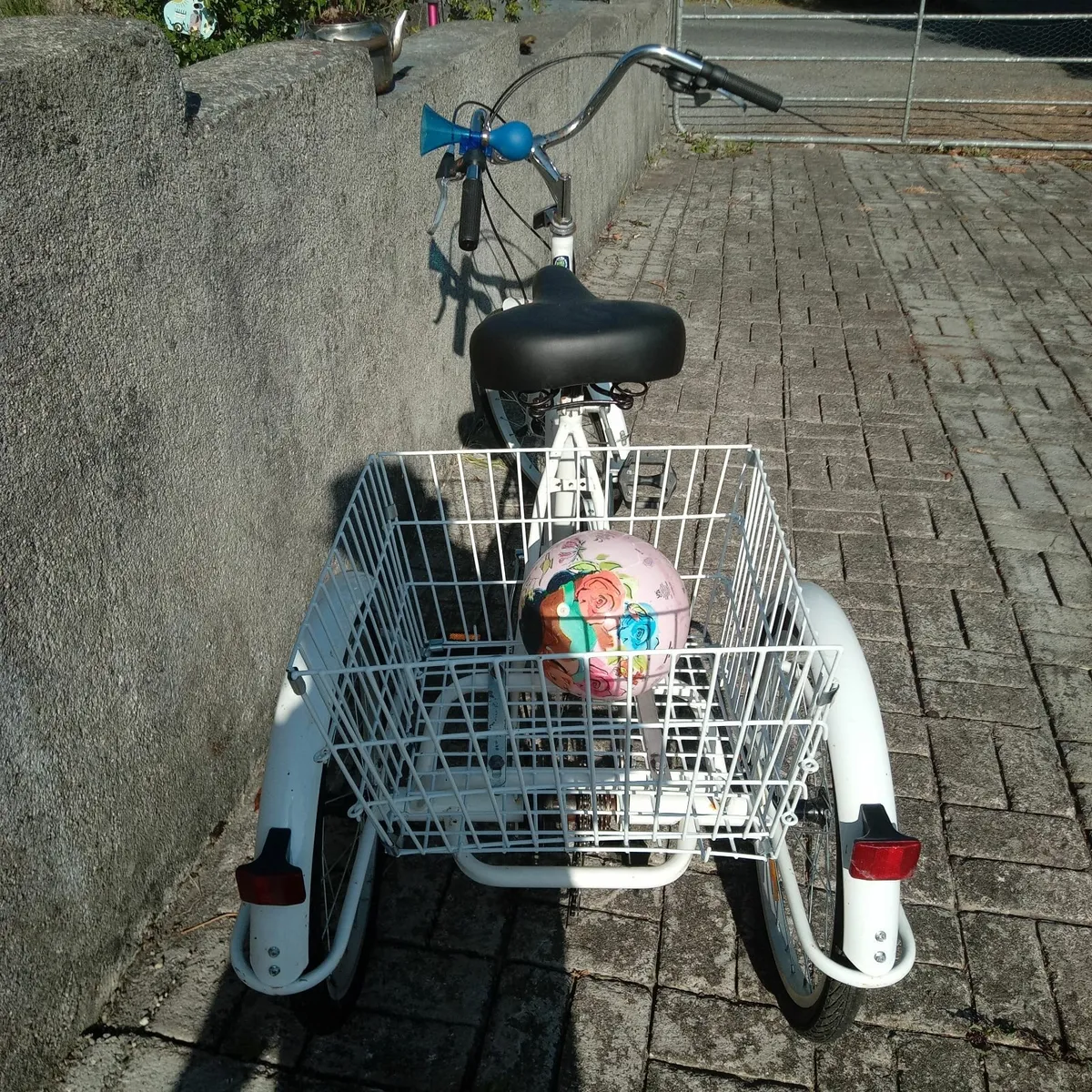 Bicycle - Image 4