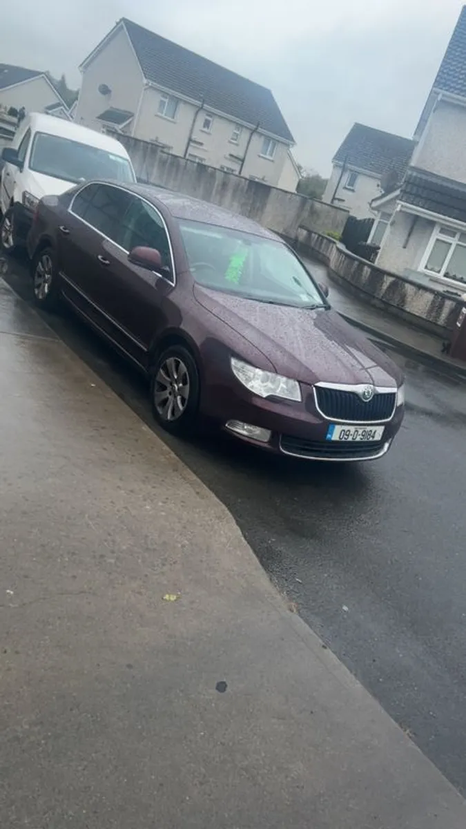 2009 Skoda Superb - Image 1